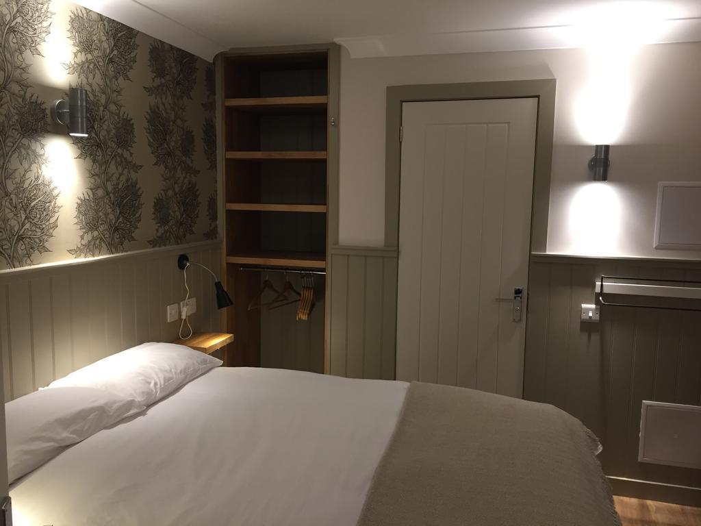 The Harbour Guest House إيرفين المظهر الخارجي الصورة