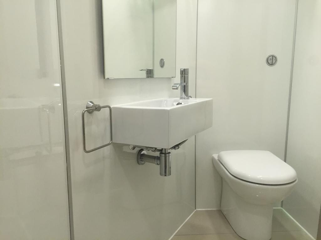 The Harbour Guest House إيرفين المظهر الخارجي الصورة